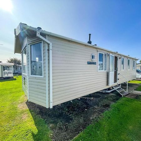 Lovely Caravan With Wifi At Broadland Sands In Suffolk Ref 20035Bs Hotel Hopton on Sea Luaran gambar